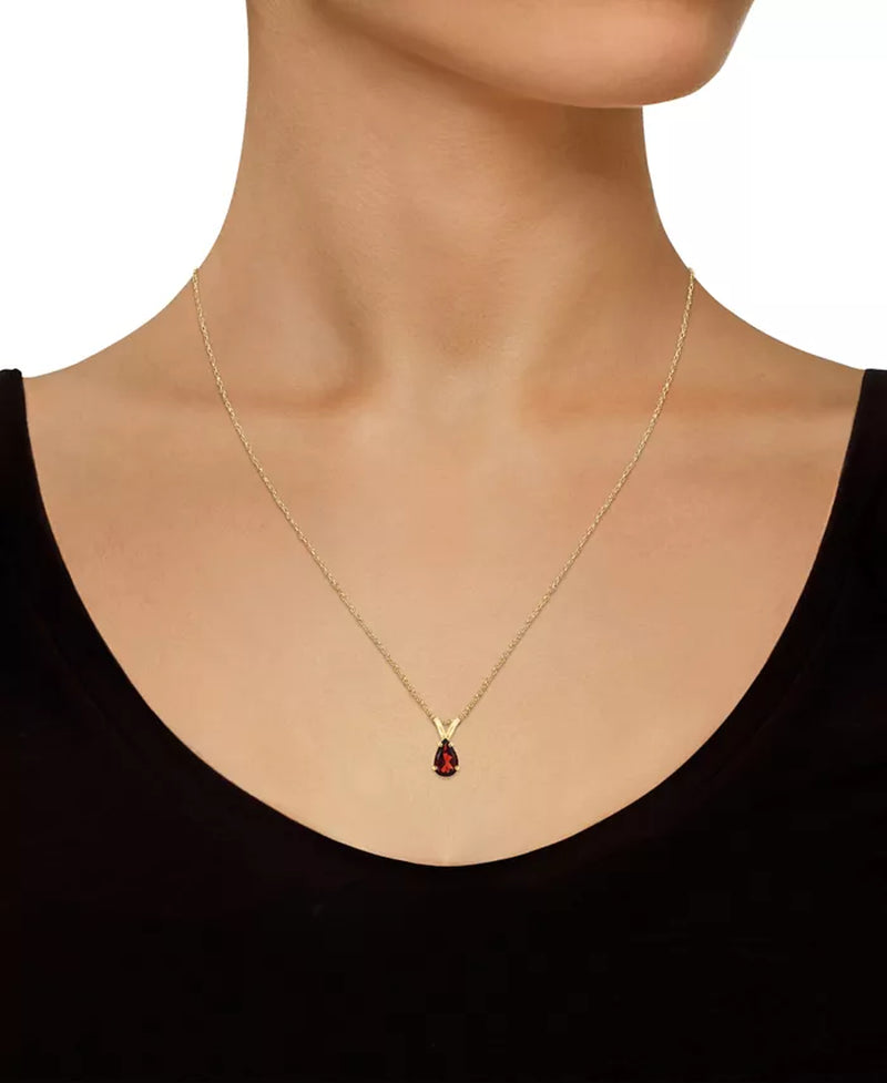 Garnet (1-1/5 Ct.T.W) Pendant Necklace in 14K Yellow Gold